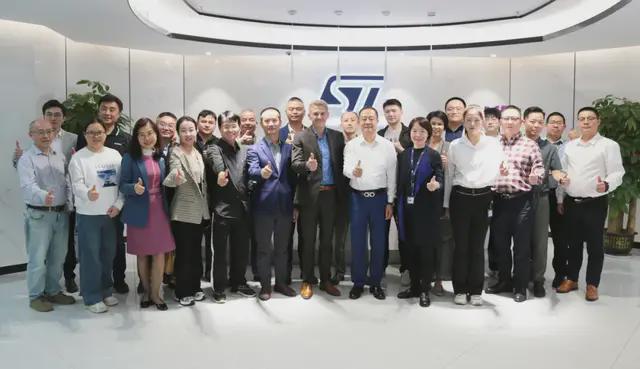 圆满收官深圳市物联网产业协会2024年12月份工作回顾(图1) 圆满收官深圳市物联网产业协会2024年12月份工作回顾(图1)