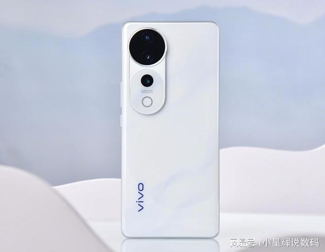 2024年上市的四款优质中端拍照手机旗舰芯片加持用五年不卡(图8) 2024年上市的四款优质中端拍照手机旗舰芯片加持用五年不卡(图8)